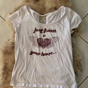 G*Girl White CLEAN Pre-owned T-Shirt w/a HEART XL